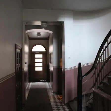 Kongressikoti Otel 2*