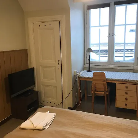 Kongressikoti Hotel 2*